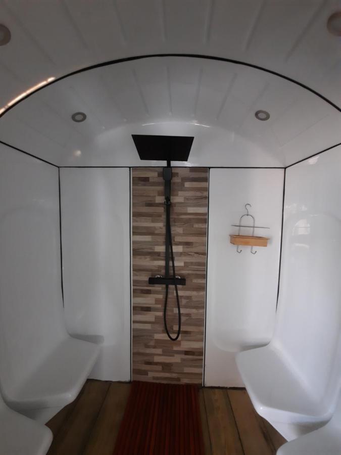 Studio Port Pin Vue Mer, Jacuzzi, Hammam, Parking Prives Cassis Eksteriør billede