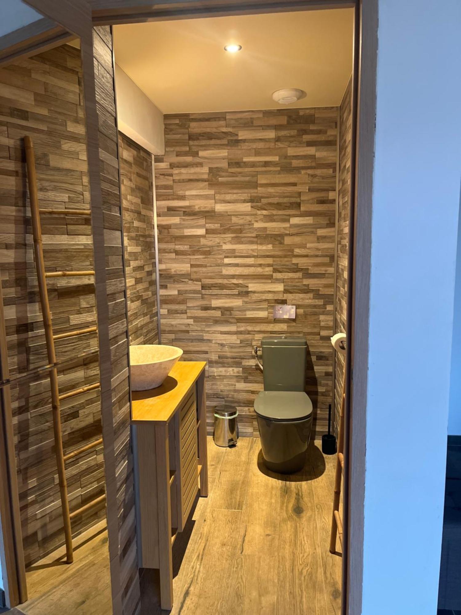 Studio Port Pin Vue Mer, Jacuzzi, Hammam, Parking Prives Cassis Eksteriør billede